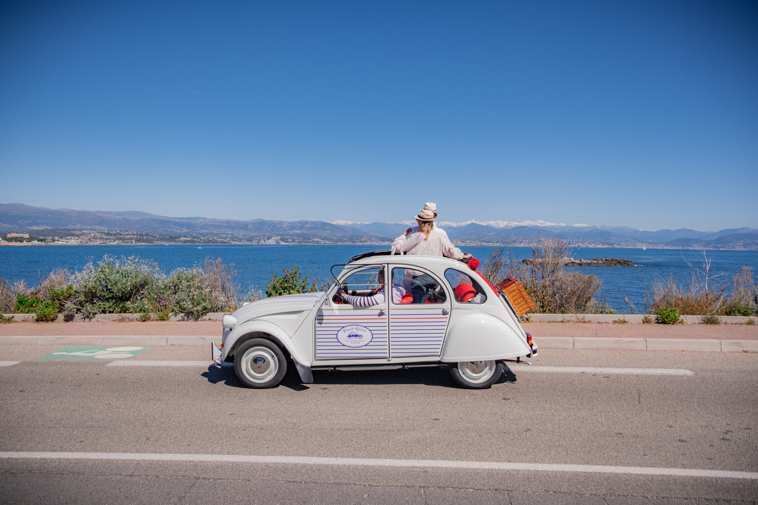 Cannes ou Antibes — 4