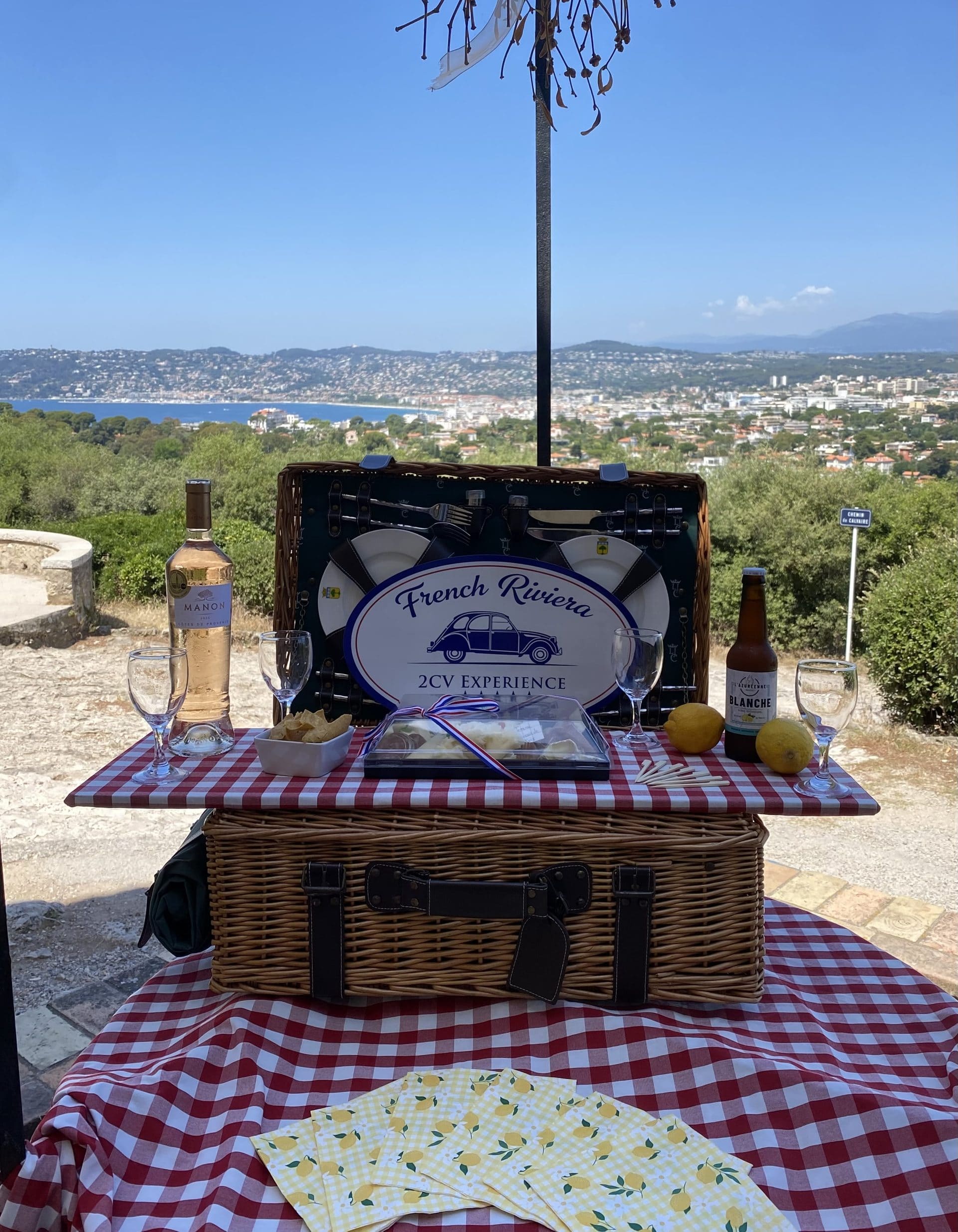 Vintage Chic Gourmet Experience — 6